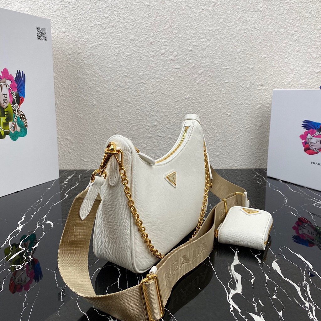 Our Factory offer best Designer HIGH quality replica handbags in cheaper price! Up to 70% discount now. Quality Guarantee! Fast Shipping Worldwide