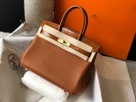 Our Factory offer best Designer HIGH quality replica handbags in cheaper price! Up to 70% discount now. Quality Guarantee! Fast Shipping Worldwide